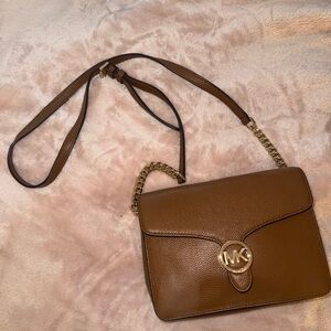Michael Kors crossbody bag🤎
